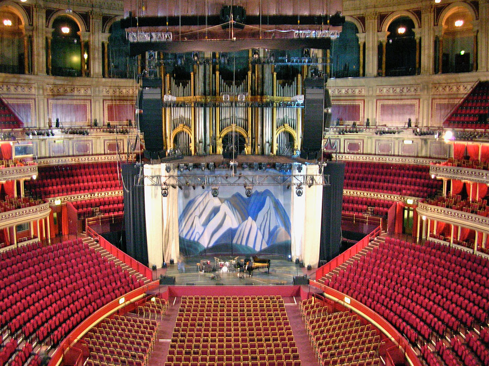 London029.jpg